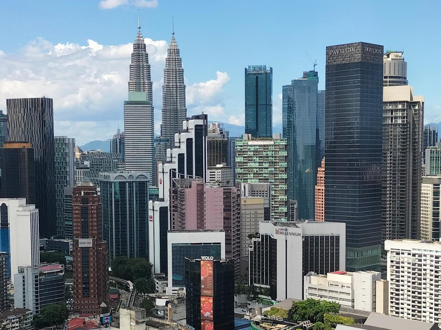 Regal Residences At Berjaya Times Square Kuala Lumpur Exterior photo